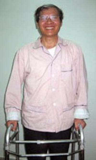 Linh mục Nguyễn Văn Lý tại Tòa Tổng Giám Mục Huế hôm 15-3-2010. Hình do thân nhân LM Lý gửi đến RFA.