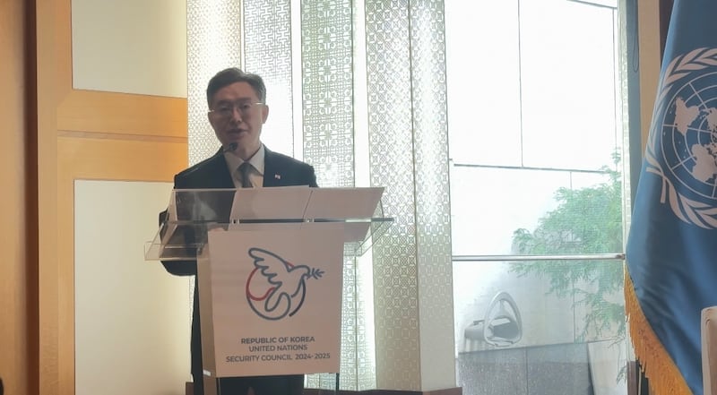 참석자들의 모두 발언에 앞서 환영사를 전한 황준국 주유엔 한국대사.